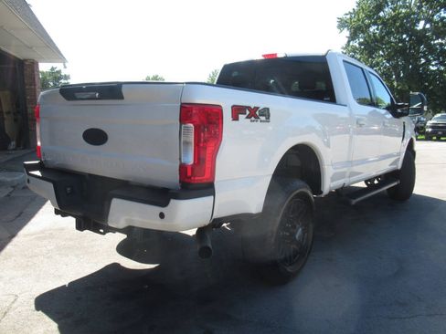 Used 2019 Ford F350 Lariat AWD/4WD image 12
