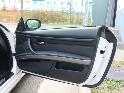 Used 2013 BMW 335is Coupe image 28