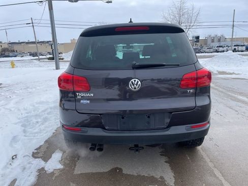Used 2016 Volkswagen Tiguan SE image 6