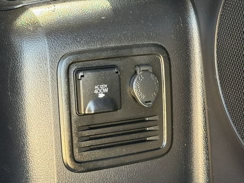 Used 2019 Toyota 4Runner Limited RWD image 12