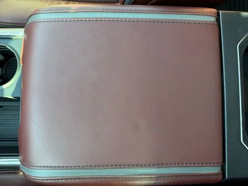 Used 2019 Ford F350 Platinum w/ Platinum Ultimate Package image 19