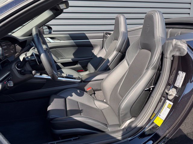 Used 2025 Porsche 911 Turbo S AWD/4WD image 5