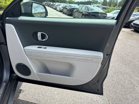 Used 2024 Hyundai Ioniq 5 Limited AWD/4WD image 14