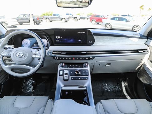 Used 2025 Hyundai Palisade Calligraphy AWD/4WD image 12