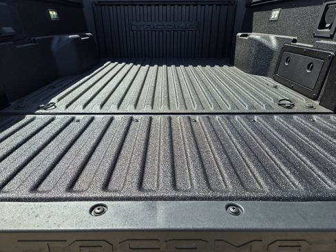 New 2026 Toyota Tacoma Limited AWD/4WD image 28