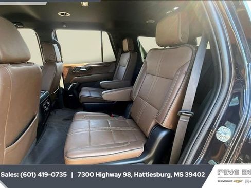 Used 2025 Chevrolet Tahoe High Country image 19