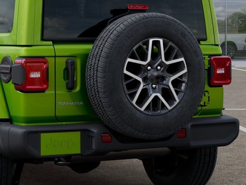 New 2026 Jeep Wrangler Unlimited Sahara AWD/4WD image 39