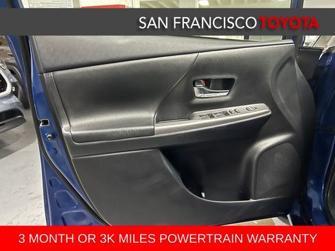 Used 2015 Toyota Prius V Four FWD image 35