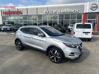 Used 2022 Nissan Rogue Sport SL w/ Premium Package