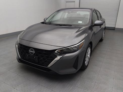 Used 2025 Nissan Sentra S FWD image 15