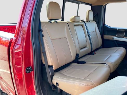 Used 2022 Ford F250 Lariat w/ Chrome Package image 26