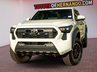 Used 2025 Toyota Tacoma TRD Off-Road w/ TRD Off Road Upgrade Package AWD/4WD video 1