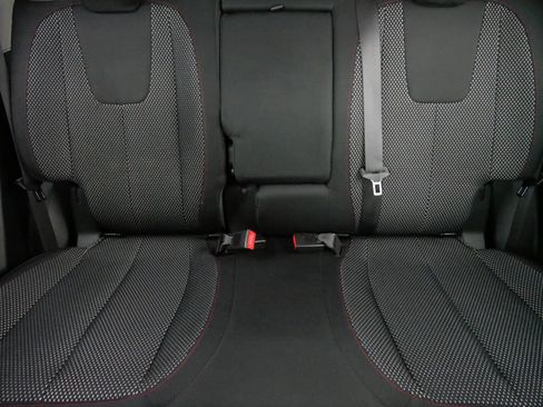 Used 2016 Chevrolet Equinox LT w/ Convenience Package image 13