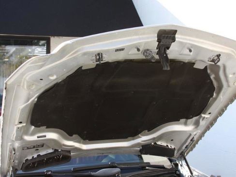 Used 2009 Mercedes-Benz SL 550 image 22