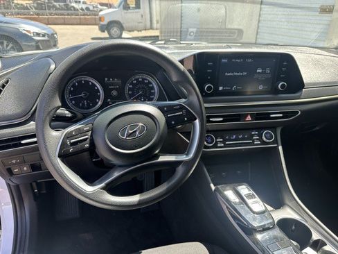 Used 2022 Hyundai Sonata SEL FWD image 6