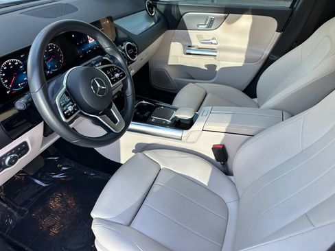 Certified 2023 Mercedes-Benz GLA 250 image 11
