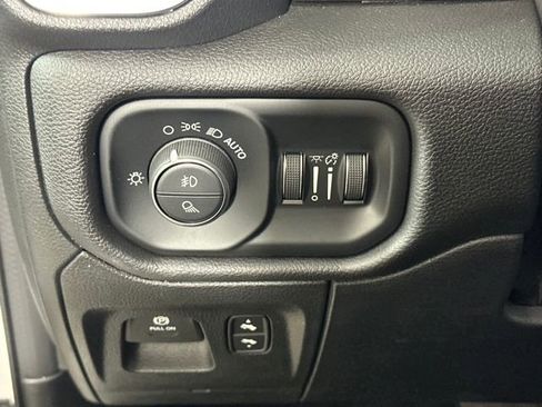Used 2024 RAM 1500 Laramie image 19