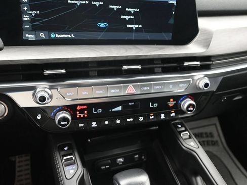 Used 2023 Kia Telluride SX X-Line AWD/4WD image 18