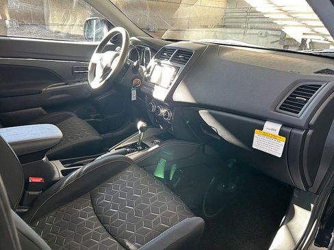 New 2025 Mitsubishi Outlander Sport ES image 27