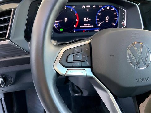 Used 2023 Volkswagen Jetta SEL FWD image 24