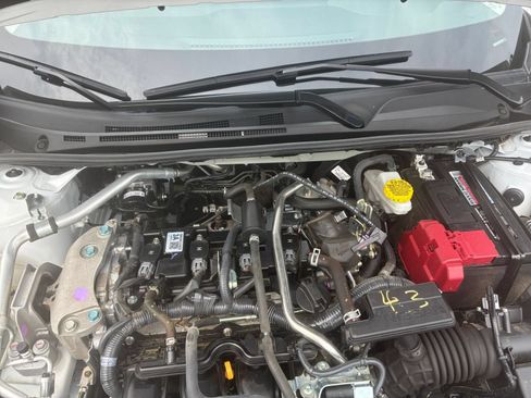 Used 2025 Nissan Sentra SV FWD image 27