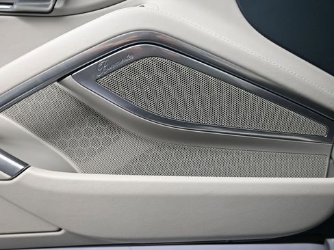 Certified 2018 Porsche 911 Turbo S image 15