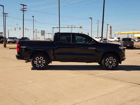 Used 2024 Chevrolet Colorado Z71 w/ Z71 Convenience Package 2 image 7