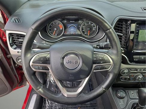 Used 2020 Jeep Cherokee High Altitude image 21