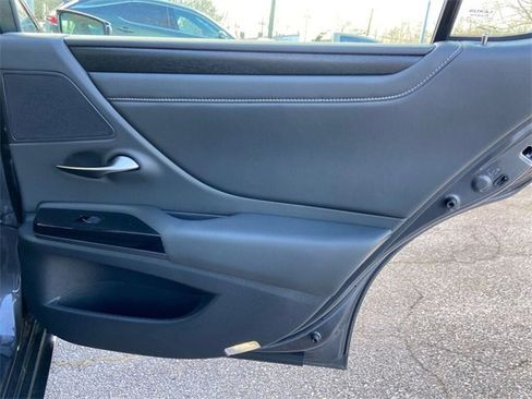 Certified 2024 Lexus ES 350 w/ Premium Package image 29