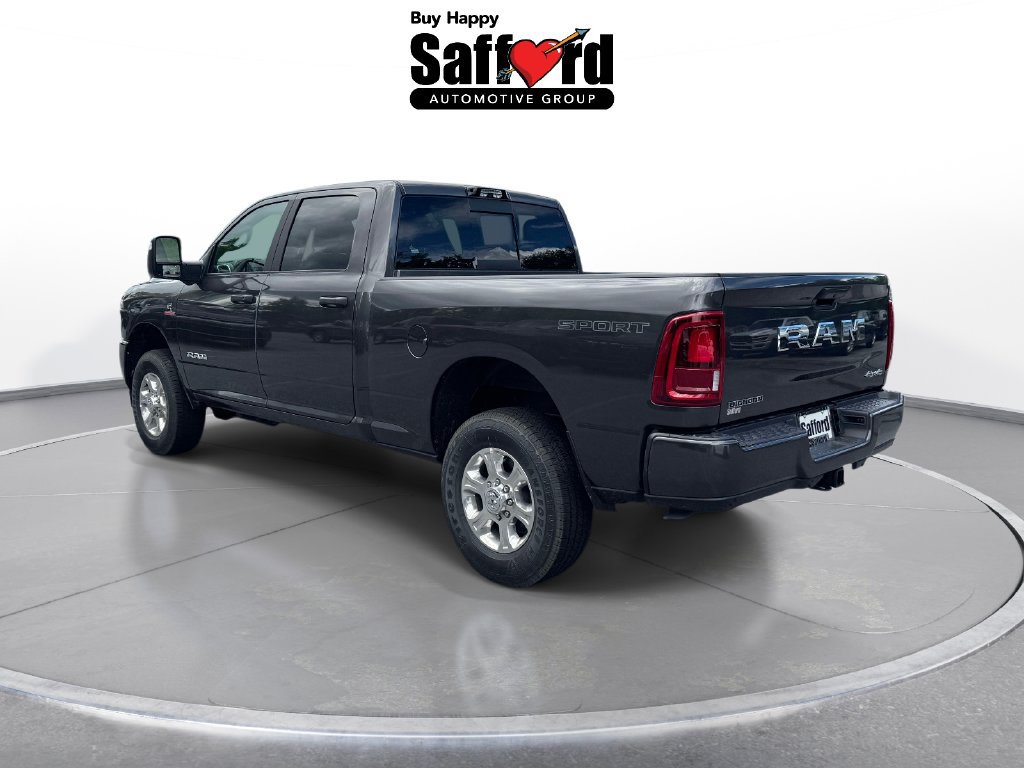 New 2026 RAM 3500 Big Horn AWD/4WD image 5