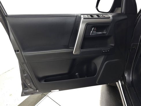 Used 2023 Toyota 4Runner Limited AWD/4WD image 14
