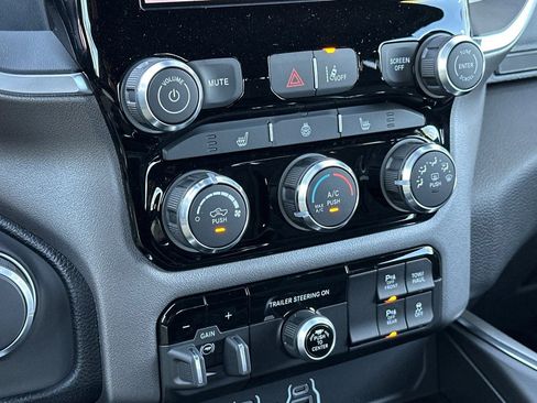 New 2026 RAM 1500 Big Horn AWD/4WD image 20