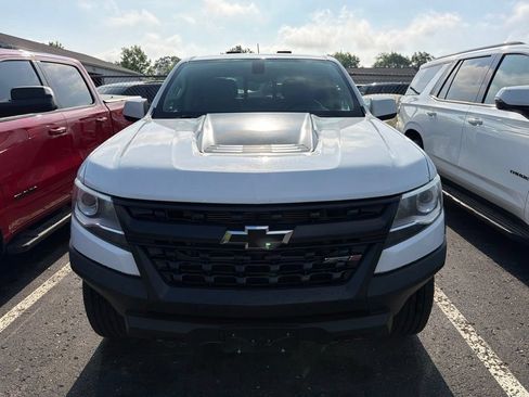 Used 2020 Chevrolet Colorado ZR2 w/ ZR2 Dusk Special Edition AWD/4WD image 2