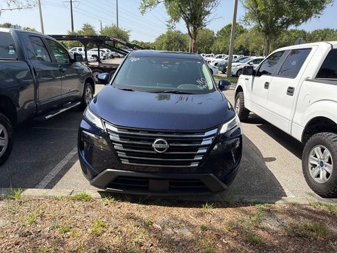 Used 2025 Nissan Rogue SV FWD image 5