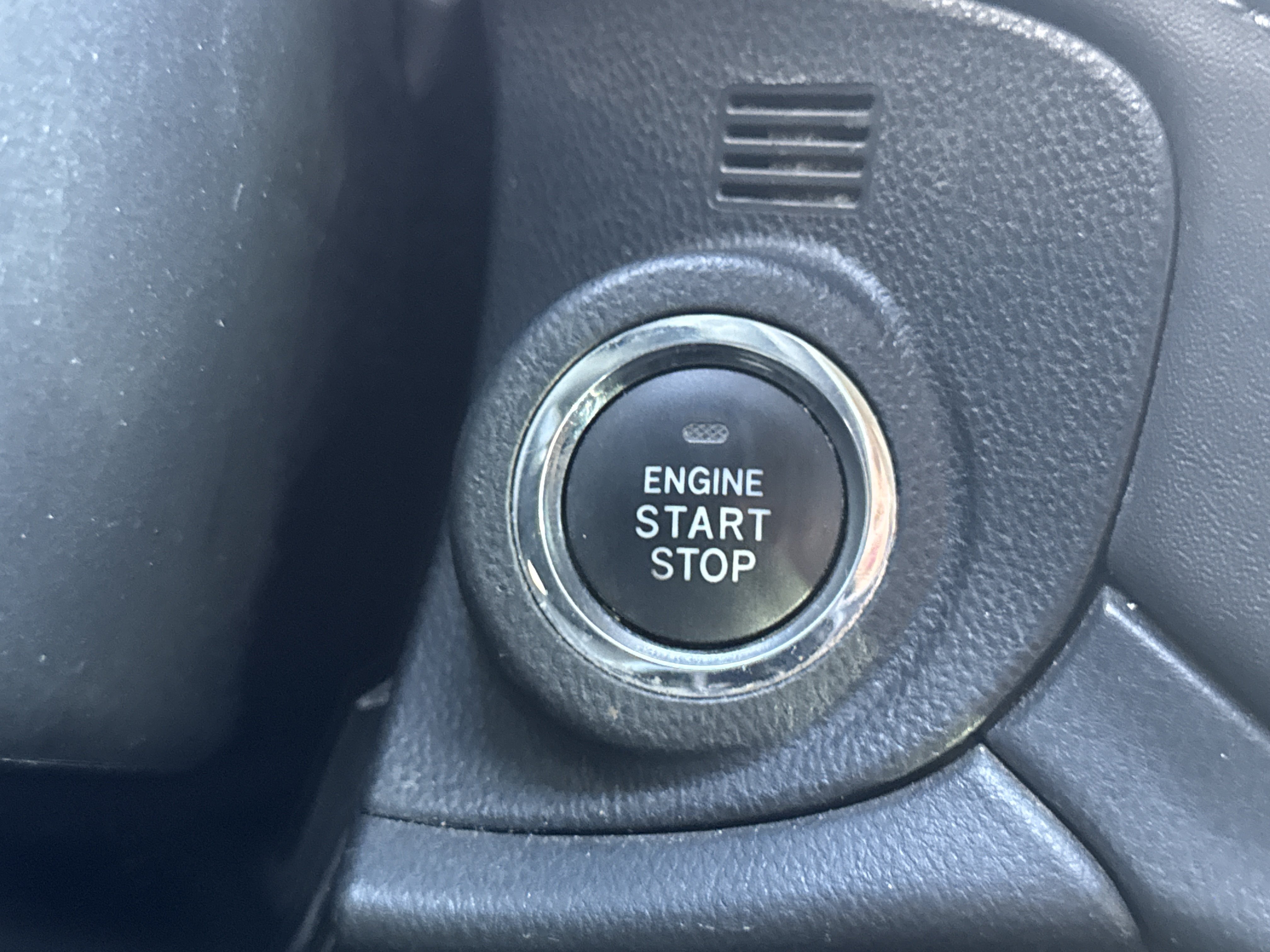 Used 2020 Subaru Outback Limited AWD/4WD image 9