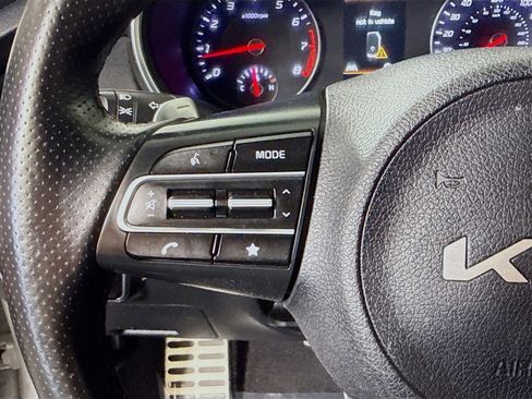 Used 2023 Kia Stinger GT-Line w/ Sun & Sound Package RWD image 14