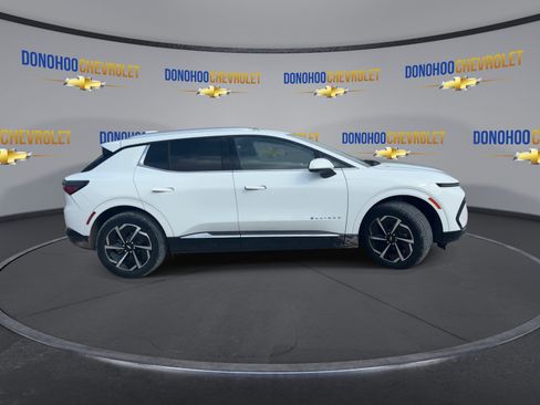 Used 2024 Chevrolet Equinox EV LT FWD image 12