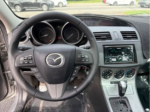 Used 2010 MAZDA MAZDA3 s Sport FWD image 14