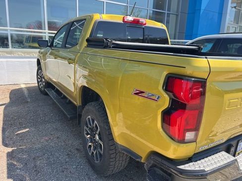 Used 2023 Chevrolet Colorado Z71 w/ Z71 Convenience Package 2 image 4