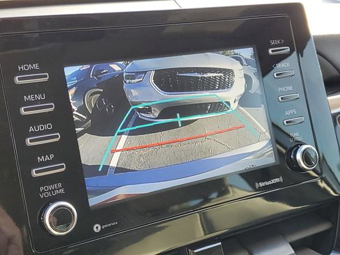 Certified 2022 Toyota Camry SE image 25