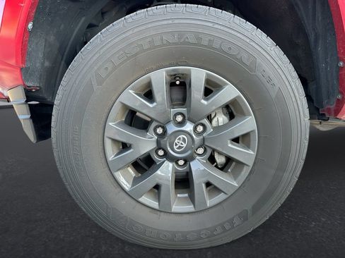 Used 2023 Toyota Tacoma SR5 RWD image 10