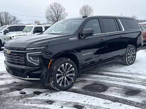 New 2026 Chevrolet Suburban High Country image 7