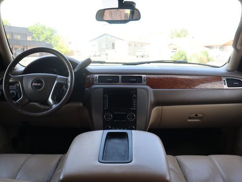 Used 2008 GMC Yukon SLT AWD/4WD image 16