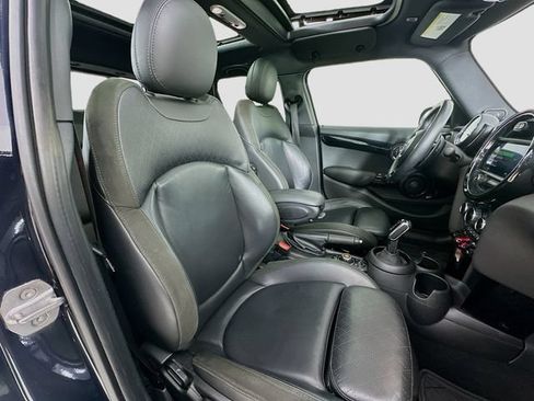 Used 2020 MINI Cooper S FWD image 28