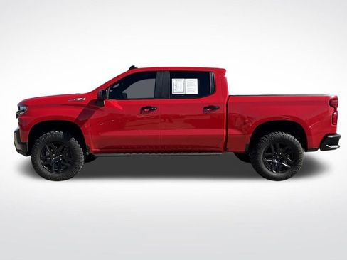 Used 2022 Chevrolet Silverado 1500 LT Trail Boss w/ Convenience Package II image 2