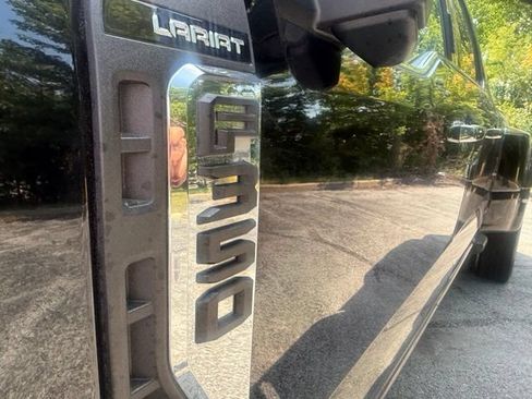 Used 2023 Ford F350 Lariat w/ Lariat Ultimate Package AWD/4WD image 8