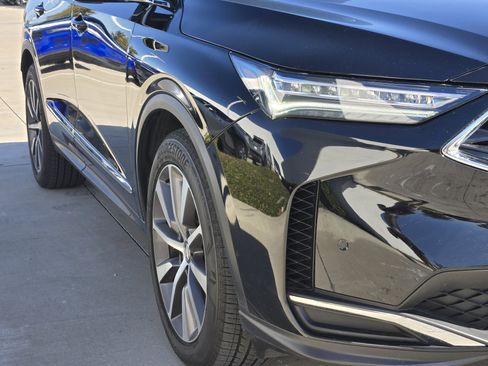 Certified 2025 Acura MDX w/ Technology Package image 10