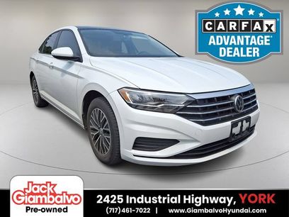 Used 2019 Volkswagen Jetta SE w/ Cold Weather Package