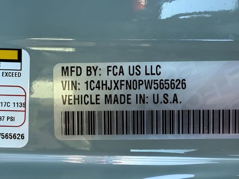 Certified 2023 Jeep Wrangler Unlimited Rubicon w/ Xtreme 35 Tire Package image 30