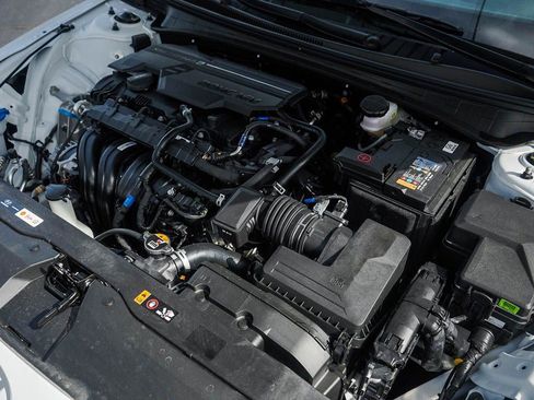 New 2026 Hyundai Elantra Sport FWD image 7